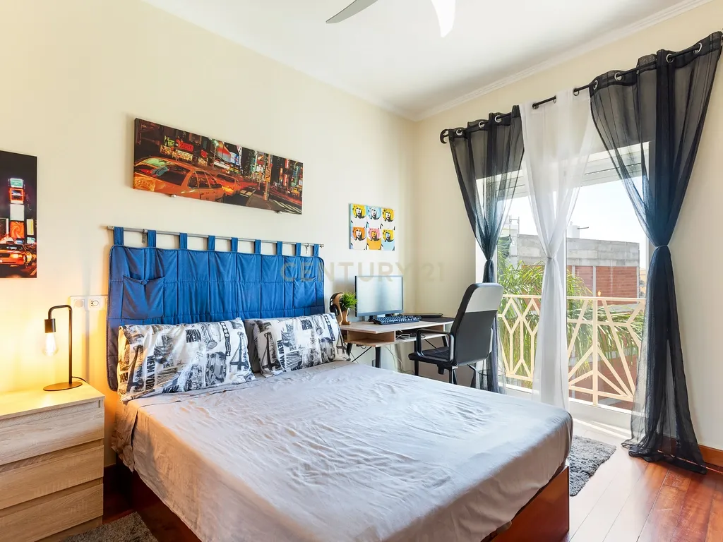 Apartamento T4 com 144m2 no Coração do Algarve - Almancil - Image 24