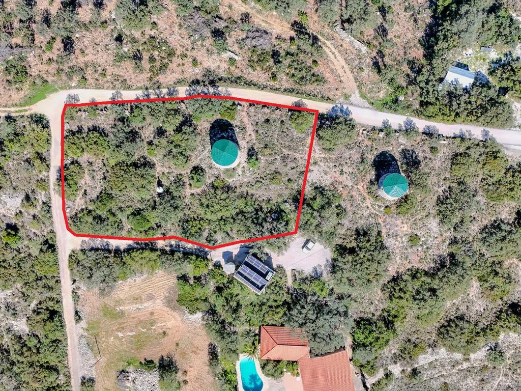 Terrenos urbano com vista mar e projeto de construção localizado em Gorjões, Santa Bárbara de Nexe - Image 2