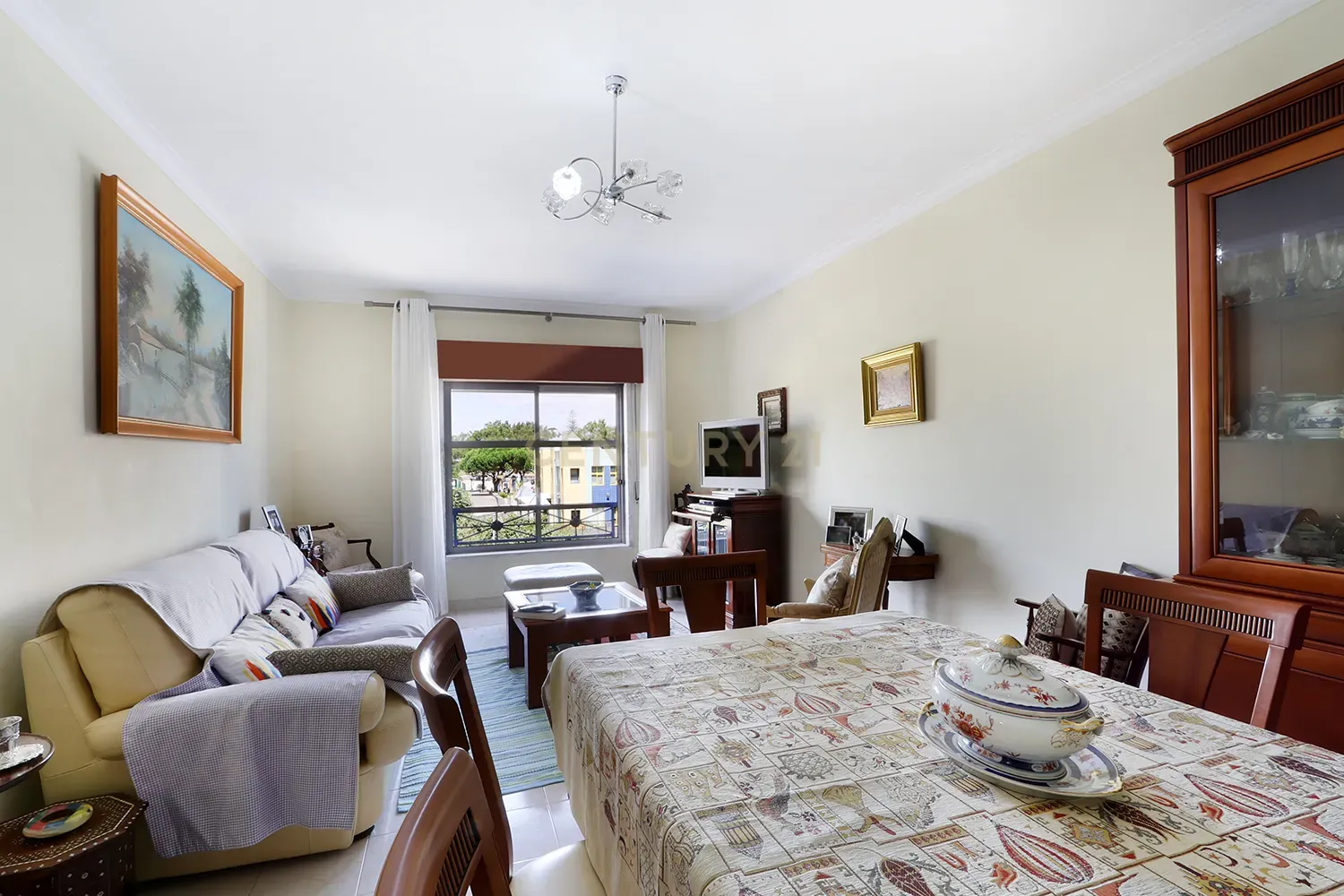 Fotografia 11 de Apartamento T2 em Algueirão Mem Martins, Sintra