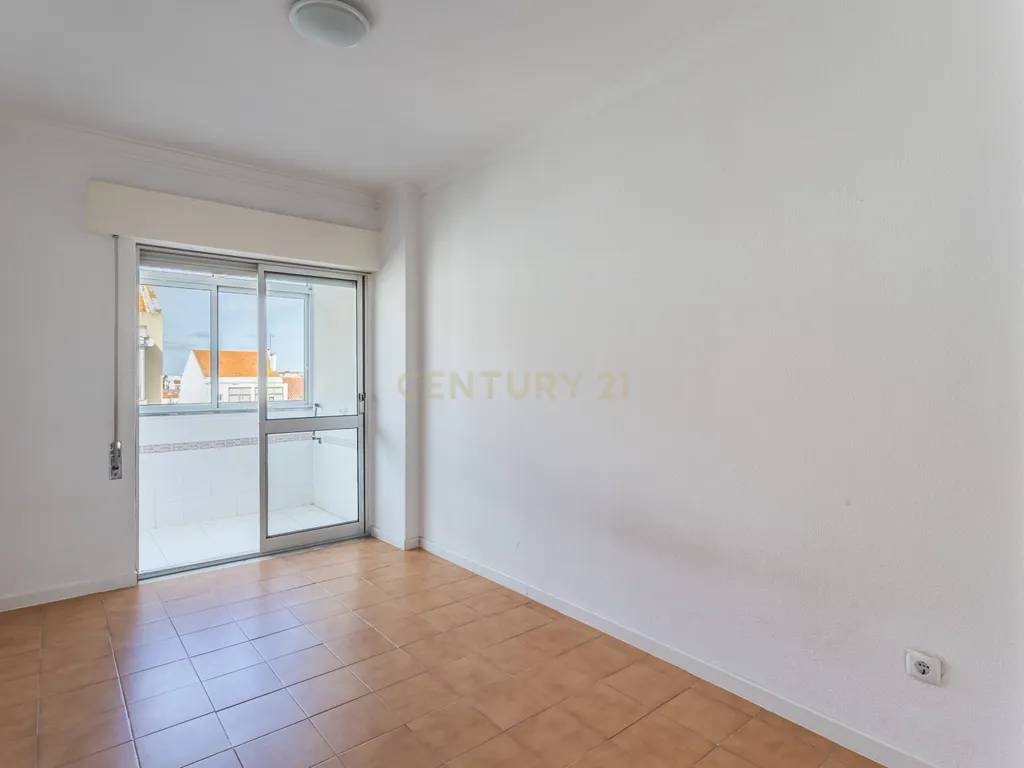 T3 Montijo – Zona tranquila e com excelentes acessos - Image 6