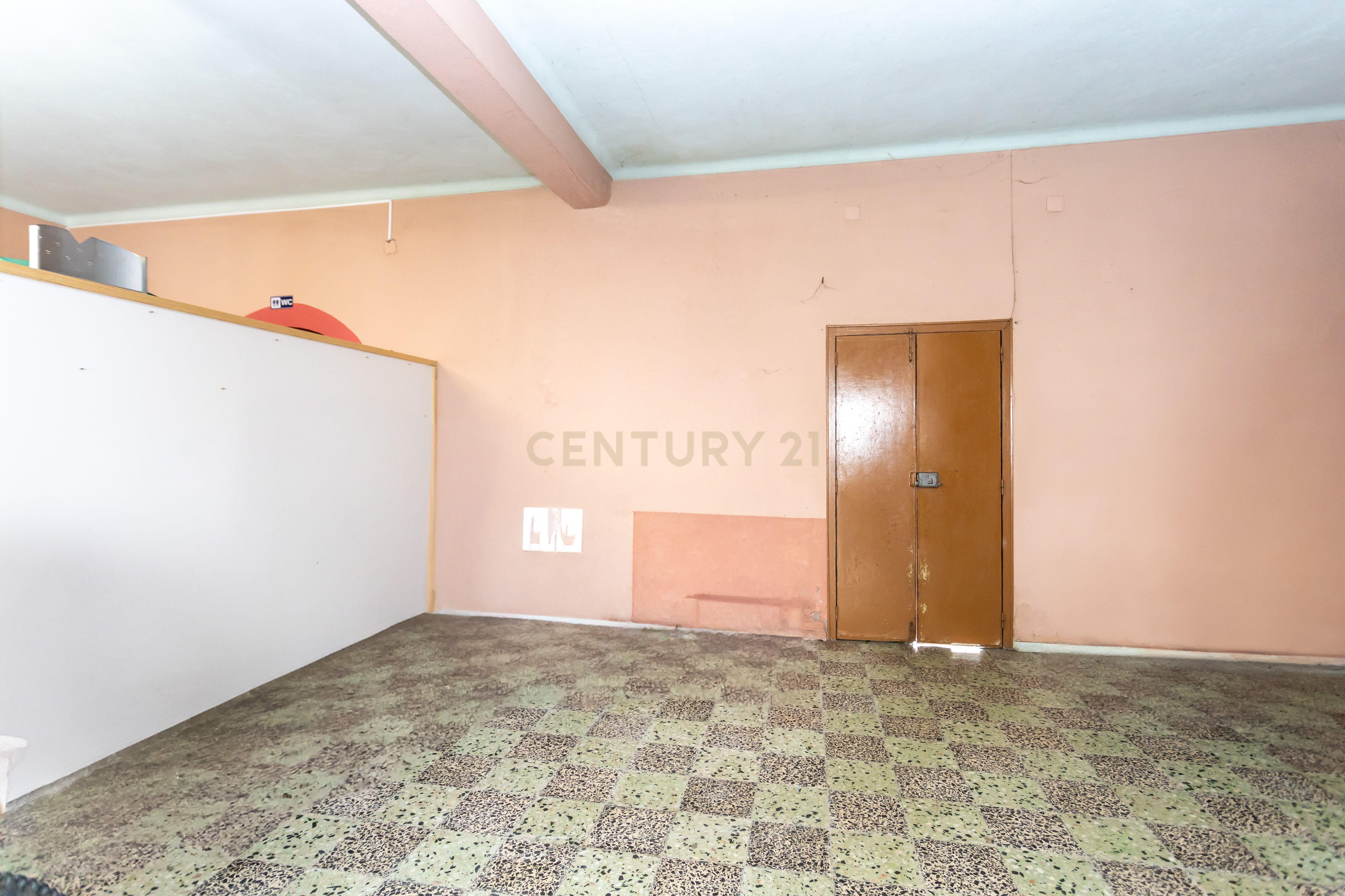 Oportunidade Única loft por 100.000€ a 15 minutos de Setúbal - Image 17