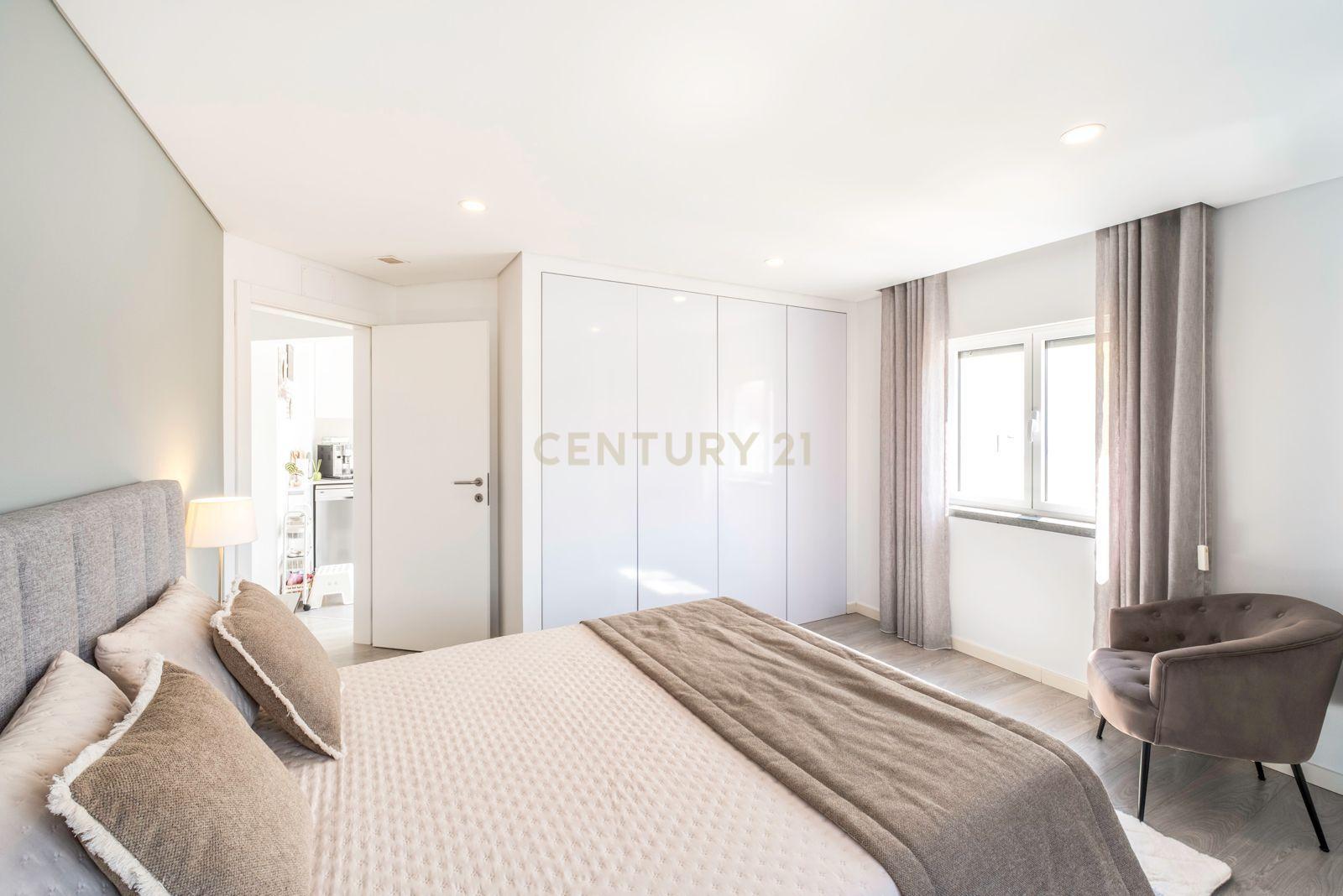 Fotografia 12 de Apartamento T2 Totalmente Remodelado |  No centro da vila de Mafra