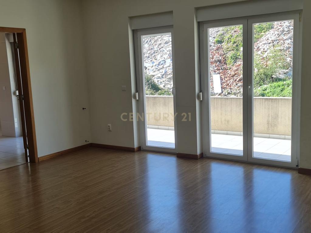 Apartamento T3 Fonte Arcada, Povoa de Lanhoso | ZTRE-01592 - Image 7