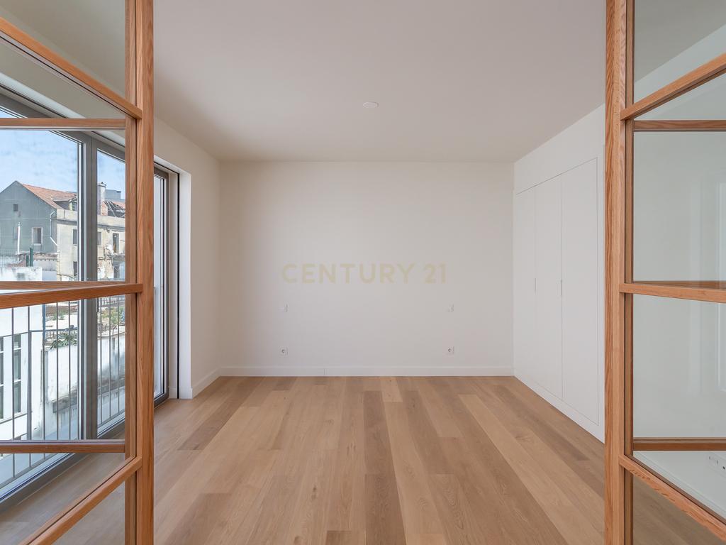 Apartamento T1 – Novo a Estrear | O’Living Olivais – Jardins Cristo Rei - Image 12