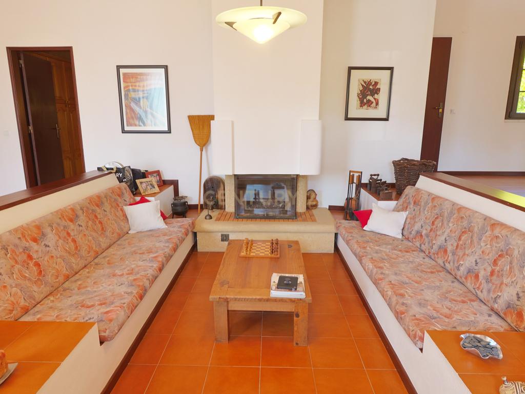 Casa T5 na Verdizela - Qualidade e Exclusividade - Image 7