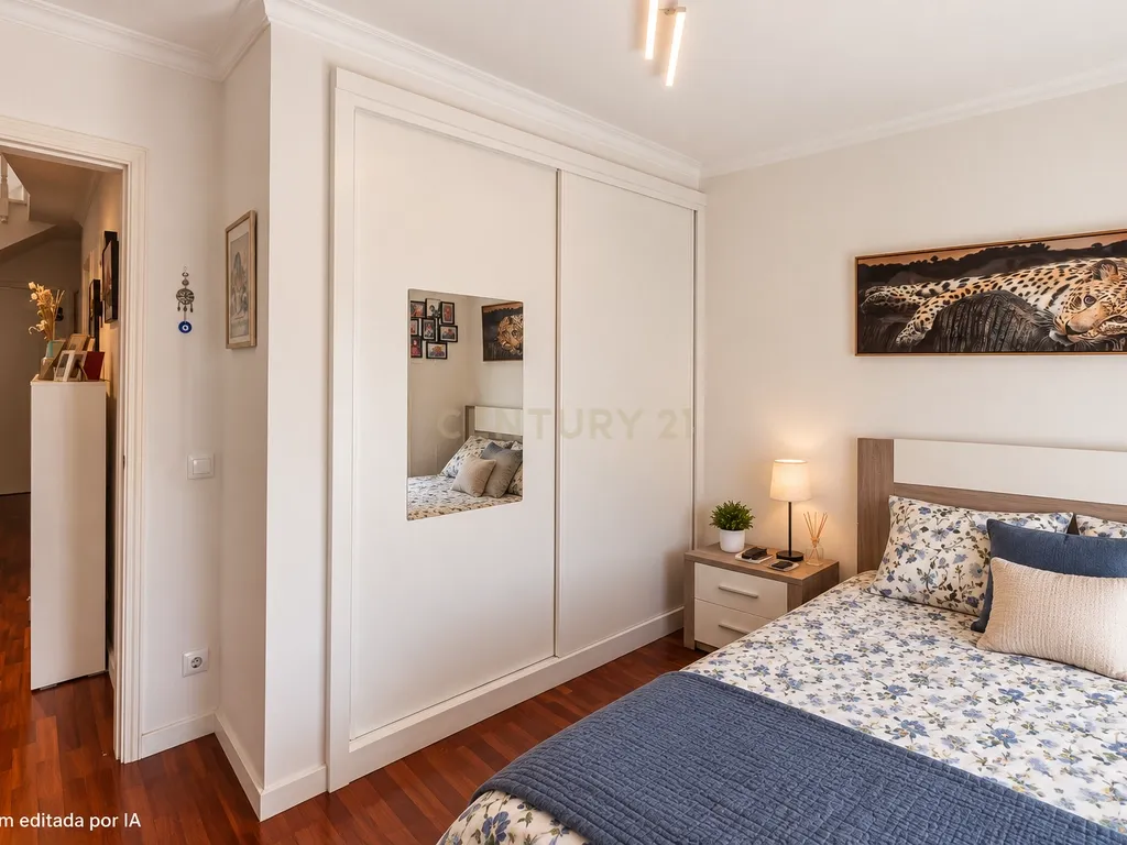Apartamento T4 Duplex com terraço e logradouro | Matosinhos - Image 17