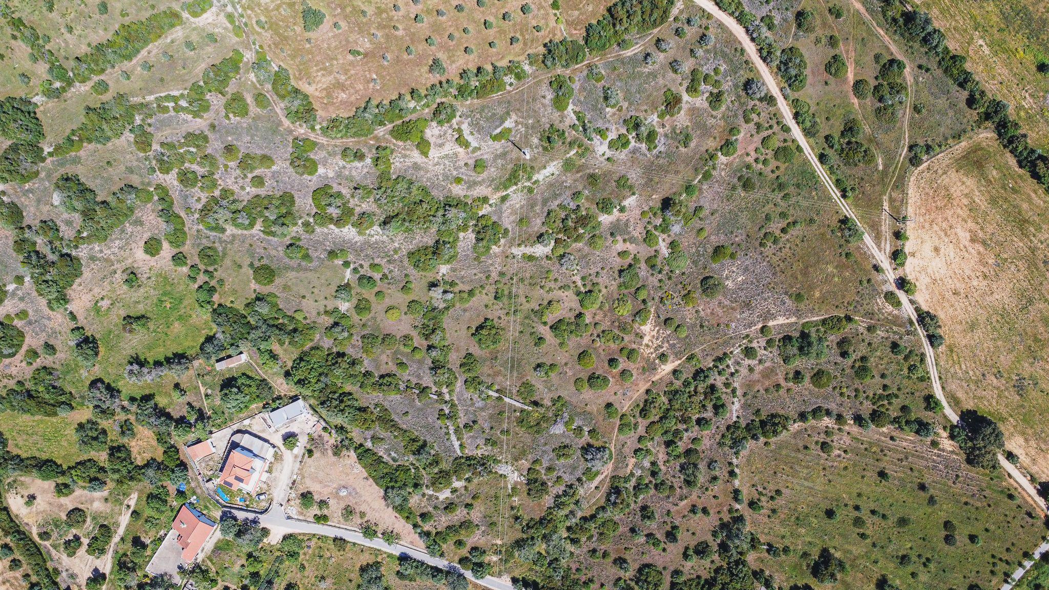 Fotografia 6 de Terreno rústico com 15.830 m² localizado na prestigiada zona da Torre, em Armação de Pêra.