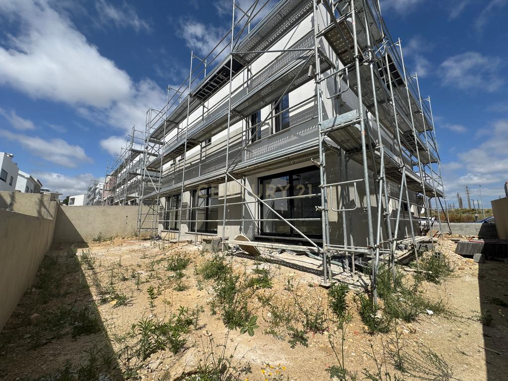 Moradia T4 contemporânea em Construção em Trajouce – São Domingos de Rana, Cascais - Image 5