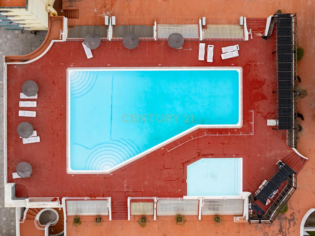 Apartamento T1 com varandas e vista mar no Parque das Amendoeiras — Vilamoura - Image 3