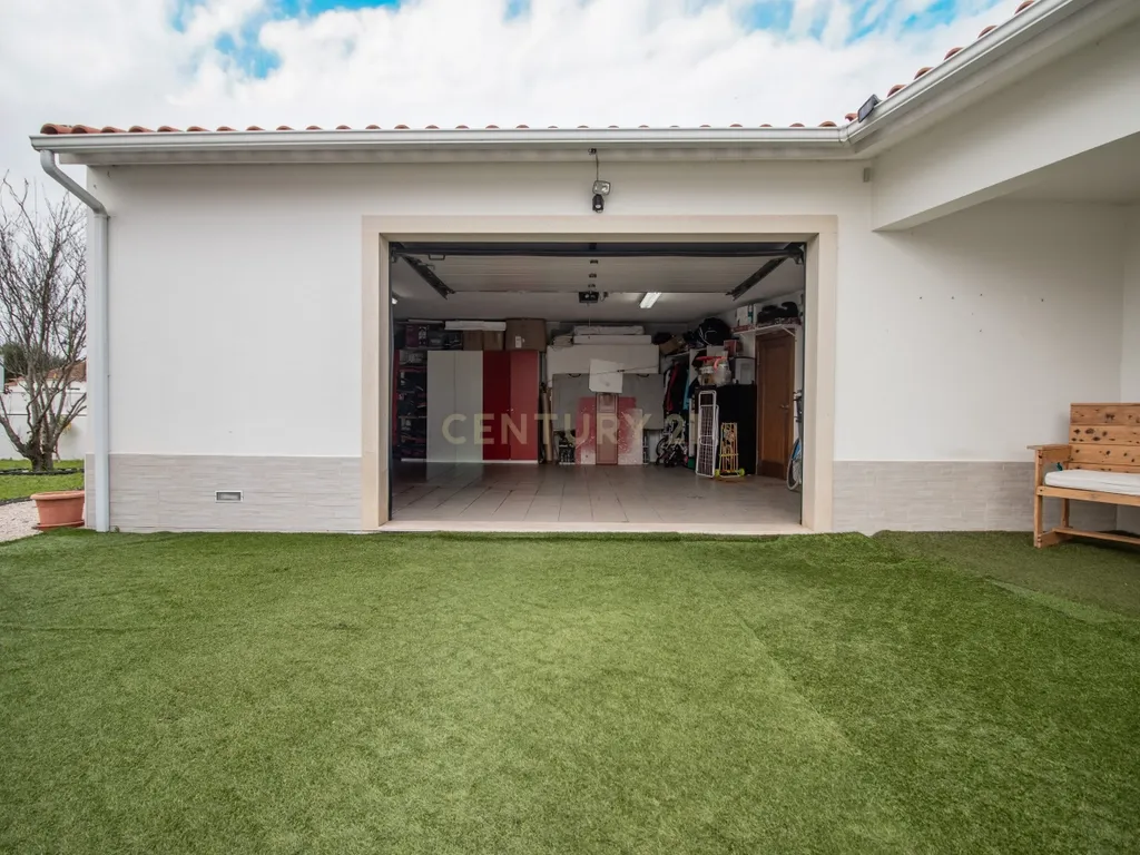 Moradia Térrea T4 com Piscina Figueira da Foz - Image 7