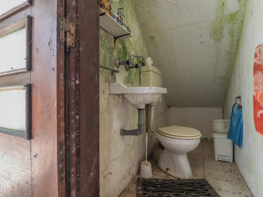 Oficina e anexo para habitação com terreno, em Ansião - Image 24