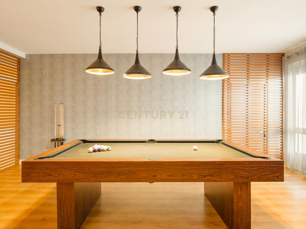 Moradia T4+1 com Piscina Privativa, Churrasqueira e Garagem - Image 24