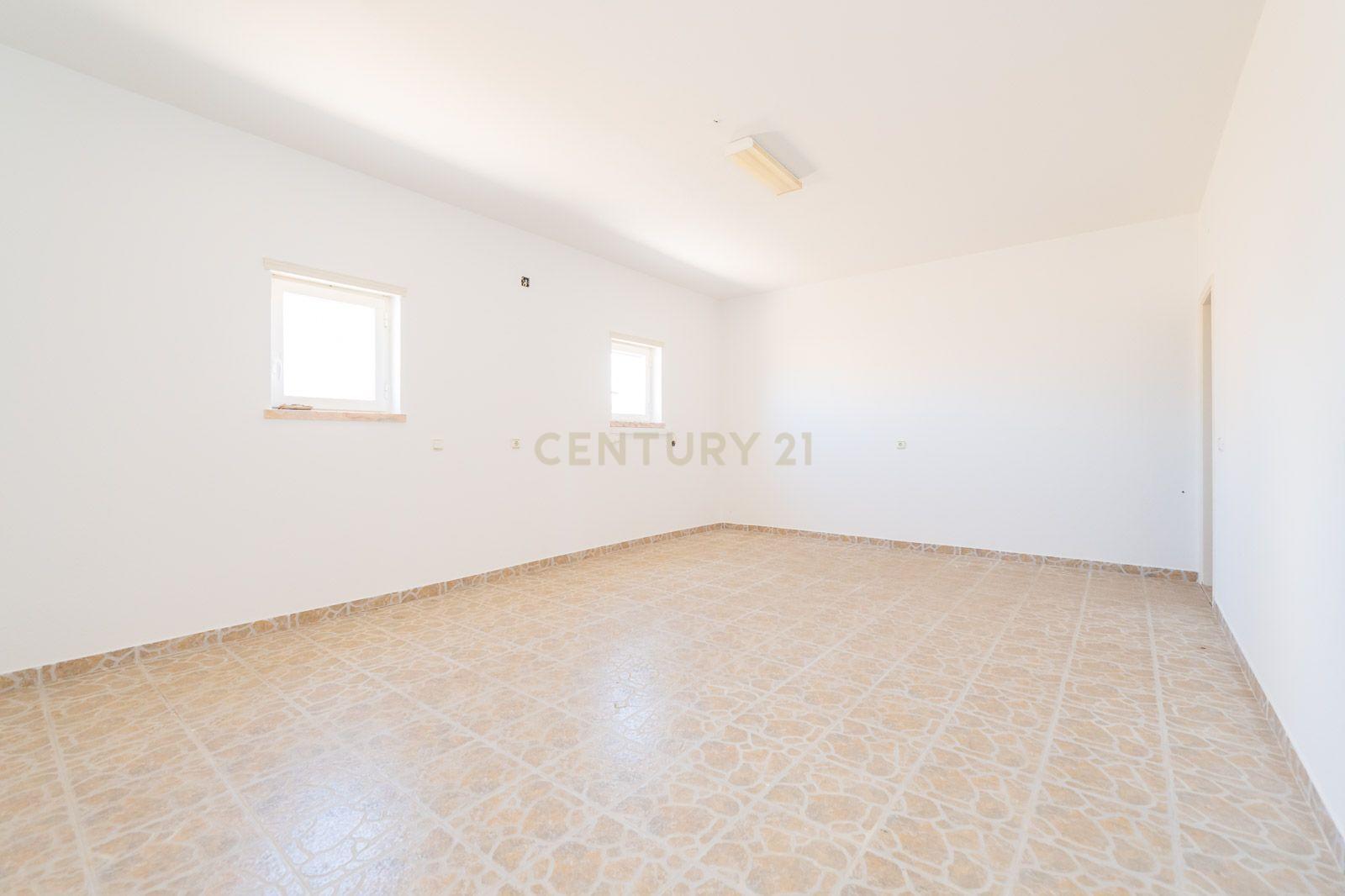 Quinta com 2 Moradias e Moinho com 3.412m2 em Monte Bom - Santo Isidoro - Image 30