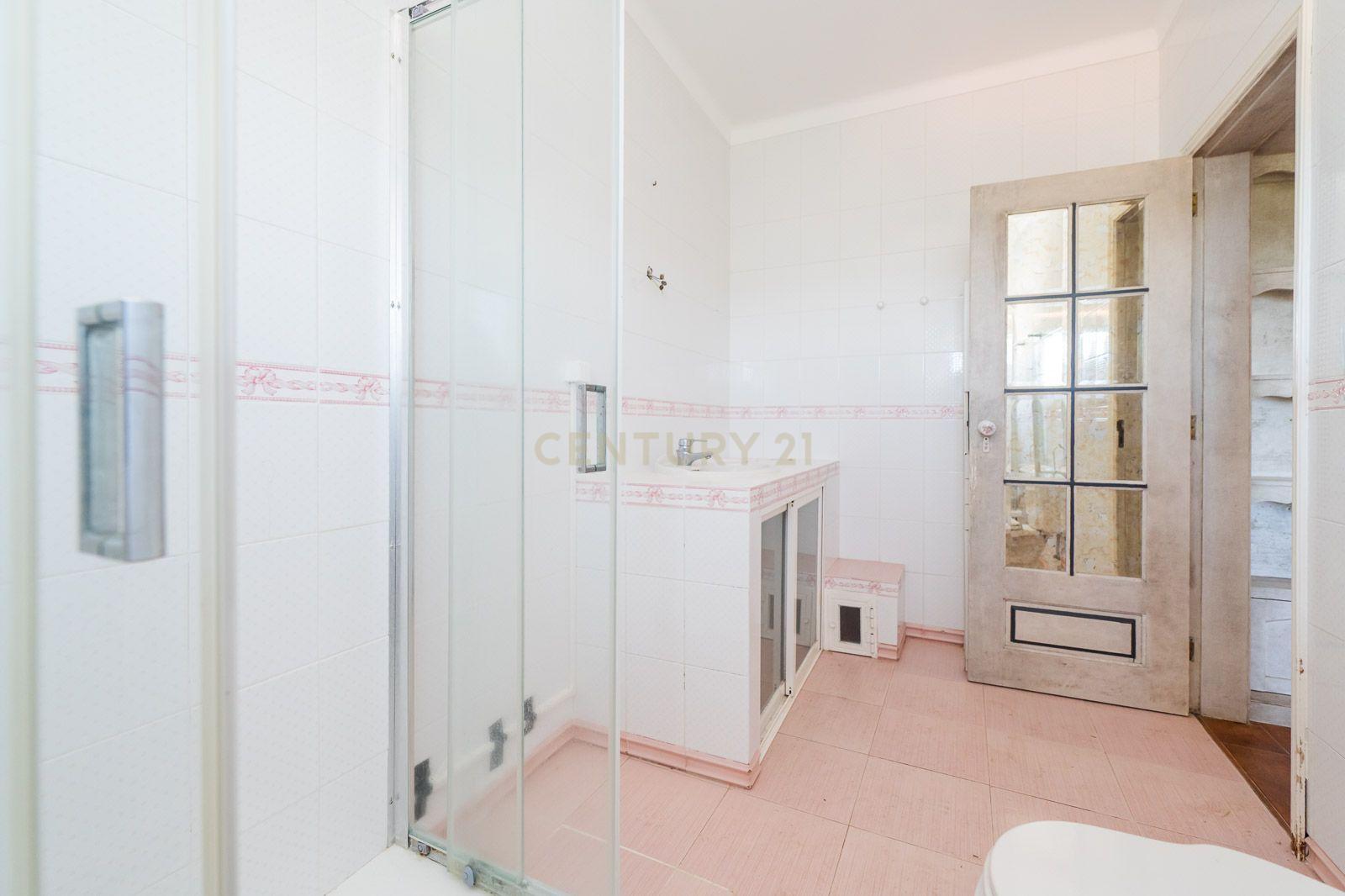 Quinta com 2 Moradias e Moinho com 3.412m2 em Monte Bom - Santo Isidoro - Image 18
