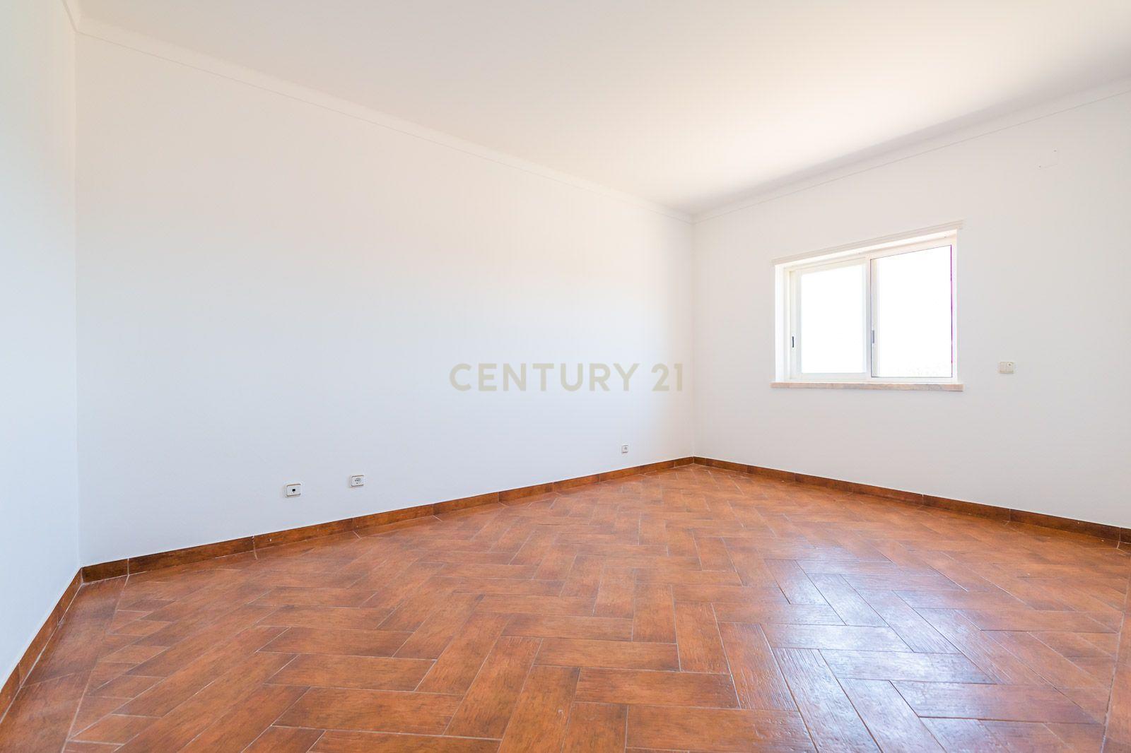 Quinta com 2 Moradias e Moinho com 3.412m2 em Monte Bom - Santo Isidoro - Image 20