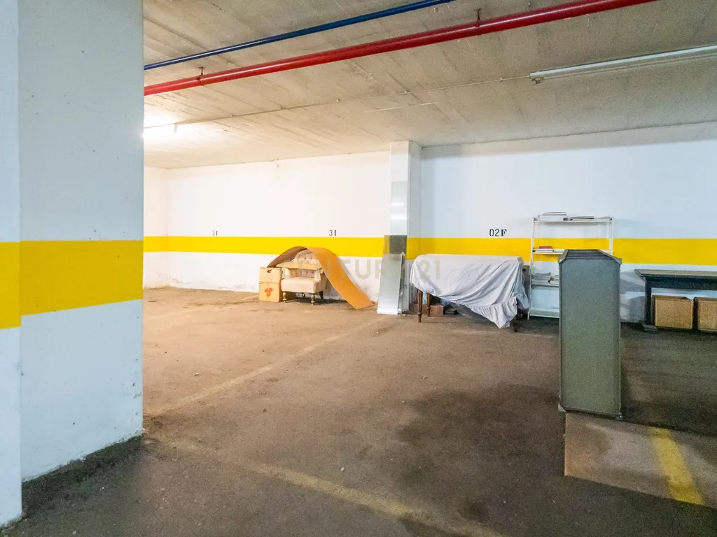 Monte Estoril - Apart. T1+1 com estacionamento e piscina em condomínio na Av Saboia - Image 44