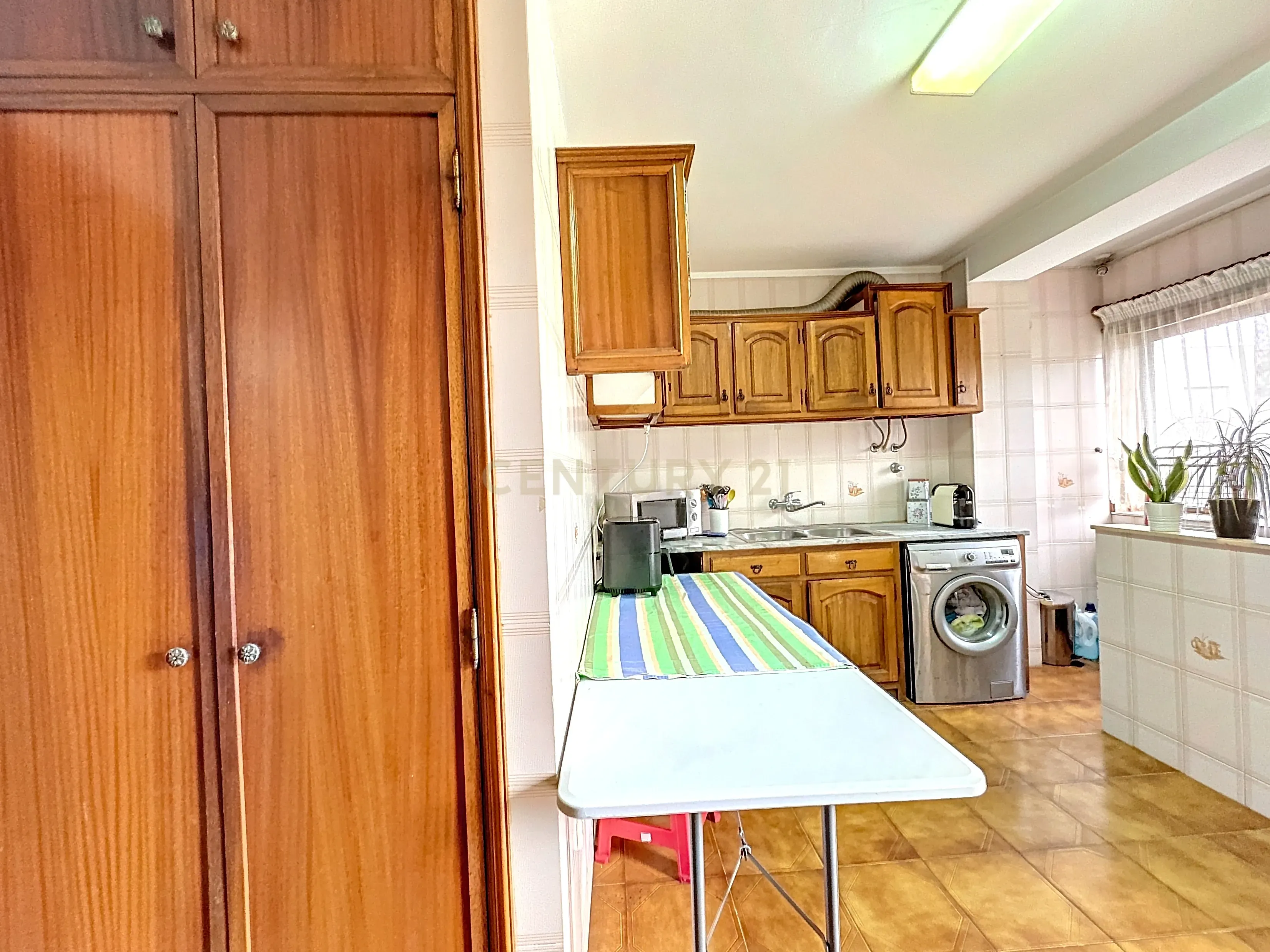 Apartamento T3 com varandas e lugar de garagem, na Póvoa de Varzim, Porto - Image 8