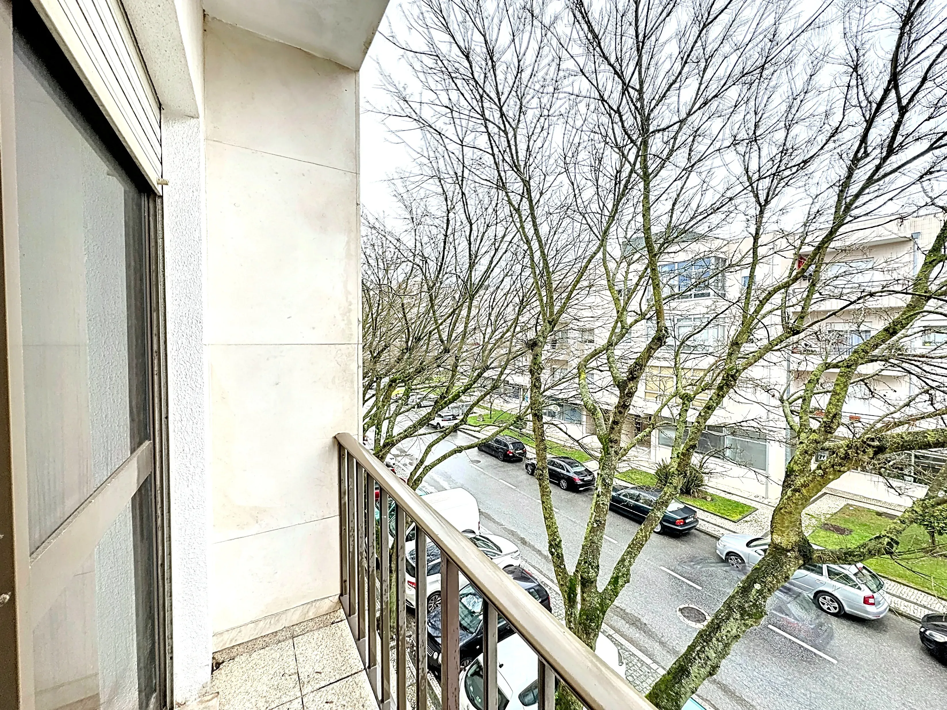 Apartamento T3 com varandas e lugar de garagem, na Póvoa de Varzim, Porto - Image 15