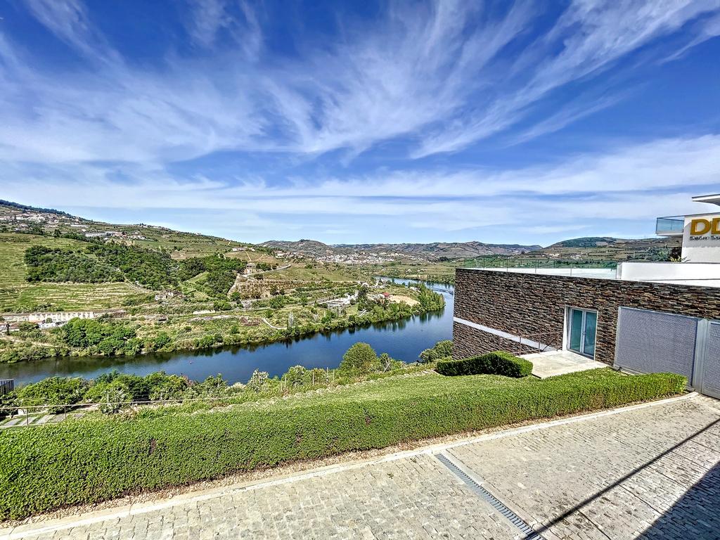 Hotel DD uma  "varanda" para o rio Douro, integrado numa quinta no coração do Alto Douro Vinhateiro, perto do Peso da Régua, Portugal - Image 14