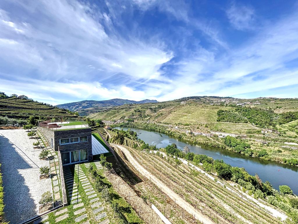 Hotel DD uma  "varanda" para o rio Douro, integrado numa quinta no coração do Alto Douro Vinhateiro, perto do Peso da Régua, Portugal - Image 13