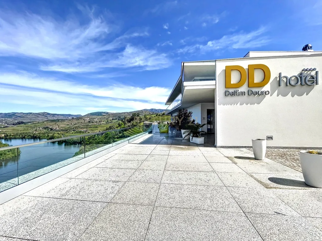 Hotel DD uma "varanda" para o rio Douro, integrado numa quinta no coração do Alto Douro Vinhateiro, perto do Peso da Régua, Portugal - Image 8