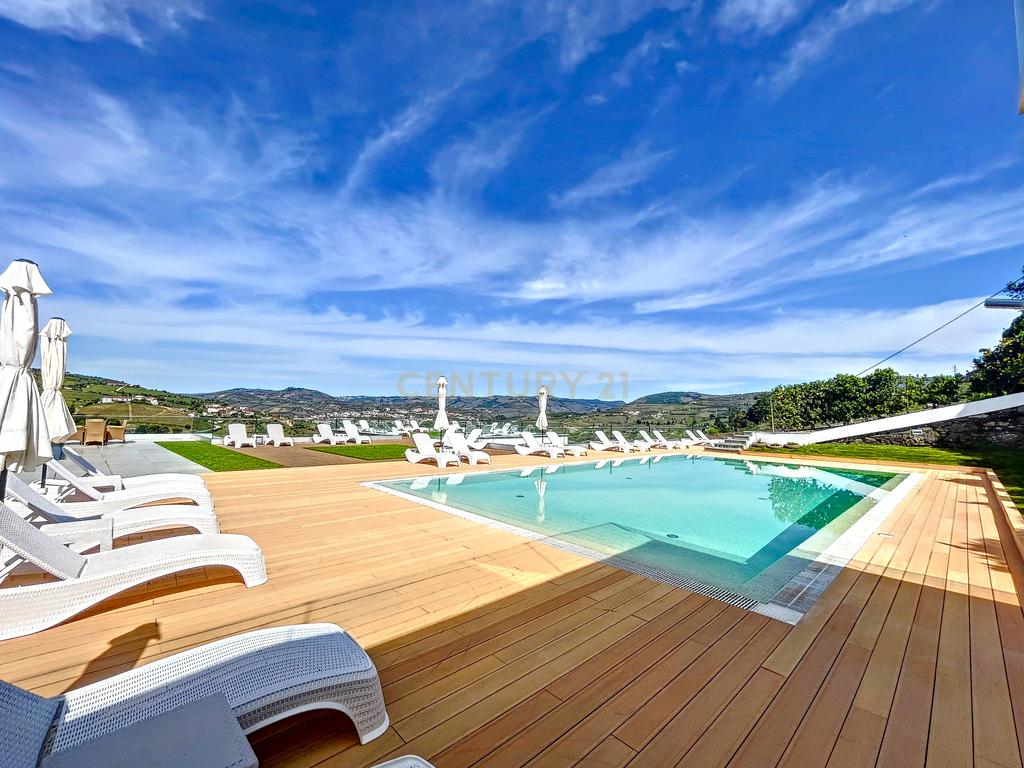 Hotel DD uma  "varanda" para o rio Douro, integrado numa quinta no coração do Alto Douro Vinhateiro, perto do Peso da Régua, Portugal - Image 17