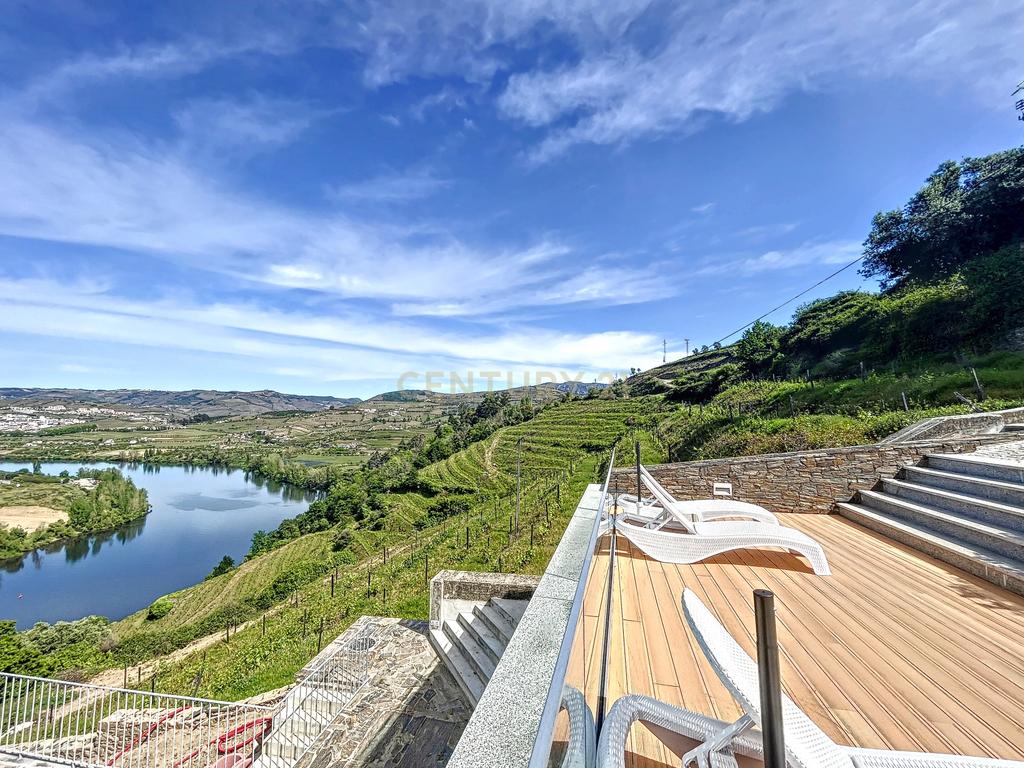 Hotel DD uma  "varanda" para o rio Douro, integrado numa quinta no coração do Alto Douro Vinhateiro, perto do Peso da Régua, Portugal - Image 16