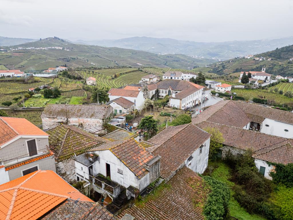 Moradia T4 com terreno - Santa Marta de Penaguião - Image 23