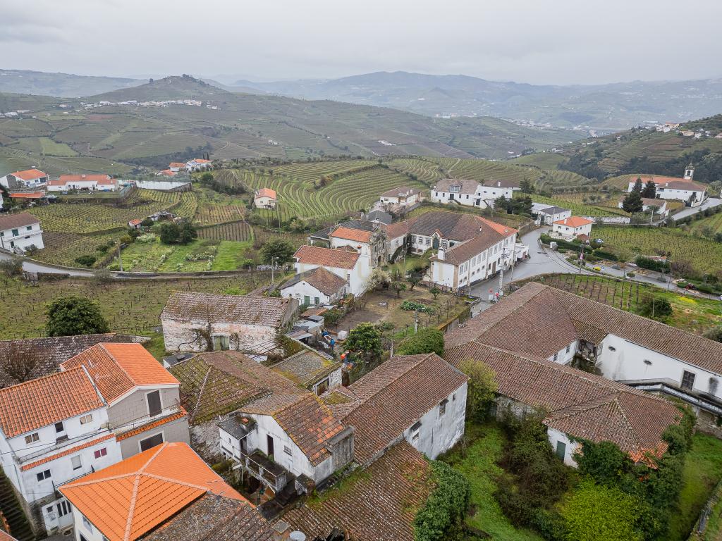 Moradia T4 com terreno - Santa Marta de Penaguião - Image 21