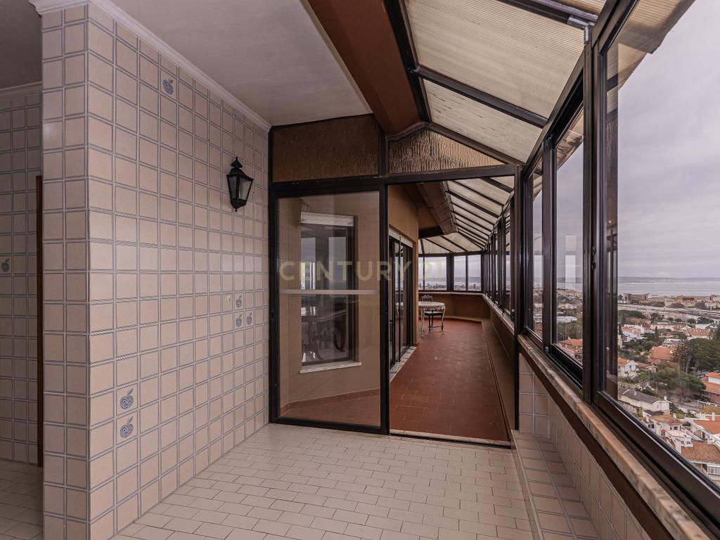 Penthouse T5 garagem Box 2 carros Torres das Palmeiras Oeiras - Image 15