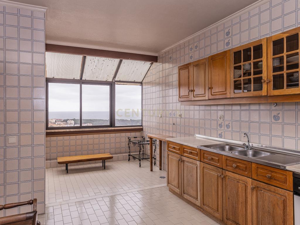 Penthouse T5 garagem Box 2 carros Torres das Palmeiras Oeiras - Image 14