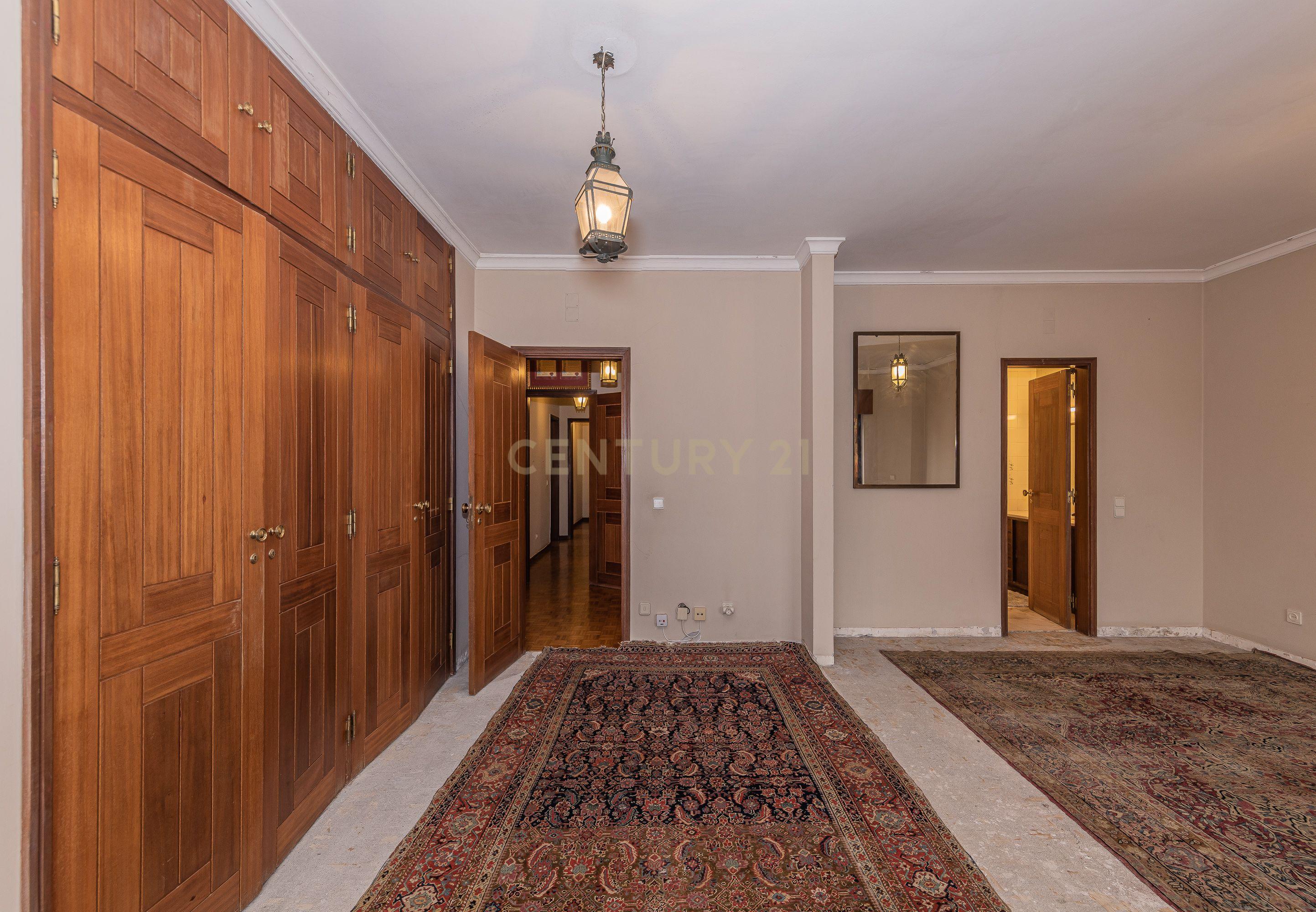 Penthouse T5 garagem Box 2 carros Torres das Palmeiras Oeiras - Image 40