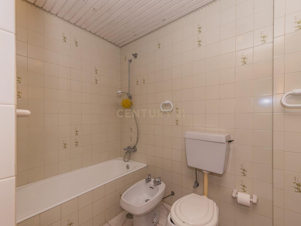 Penthouse T5 garagem Box 2 carros Torres das Palmeiras Oeiras - Image 30