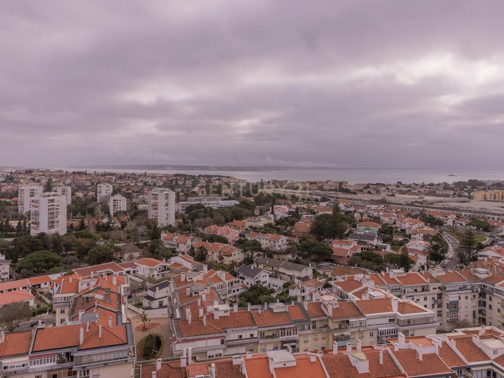 Penthouse T5 garagem Box 2 carros Torres das Palmeiras Oeiras - Image 62