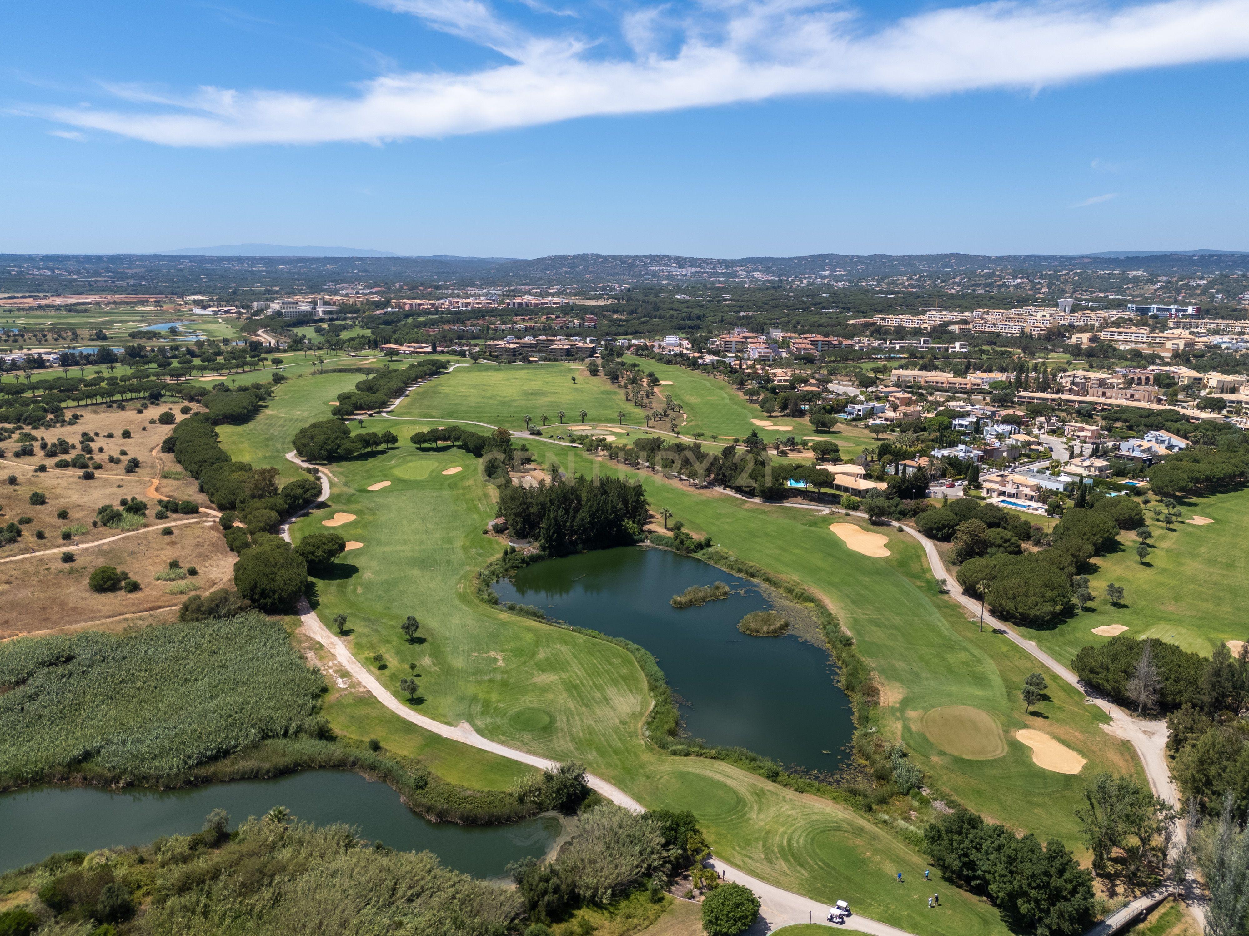 Apartamento T1 em Vilamoura - Image 18