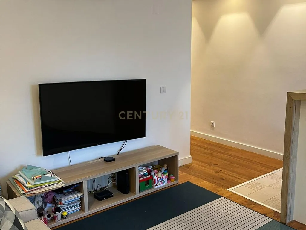 Apartamento T2 em Campo de Ourique - Image 30