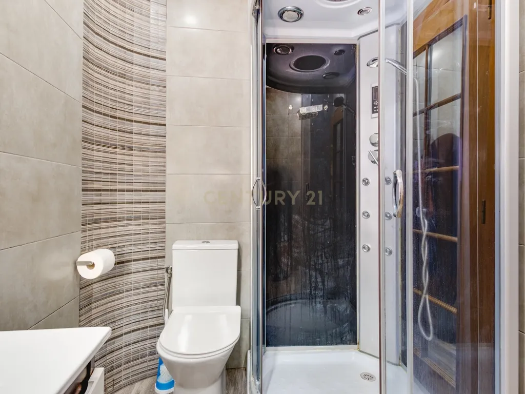 Apartamento T4 com Terraço Privativo e Churrasqueira no Condomínio Lezíria Parque | Vila Franca de Xira - Image 20