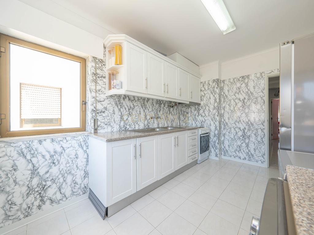 Apartamento T3 no Monte Belo Norte, em Setúbal - Image 7