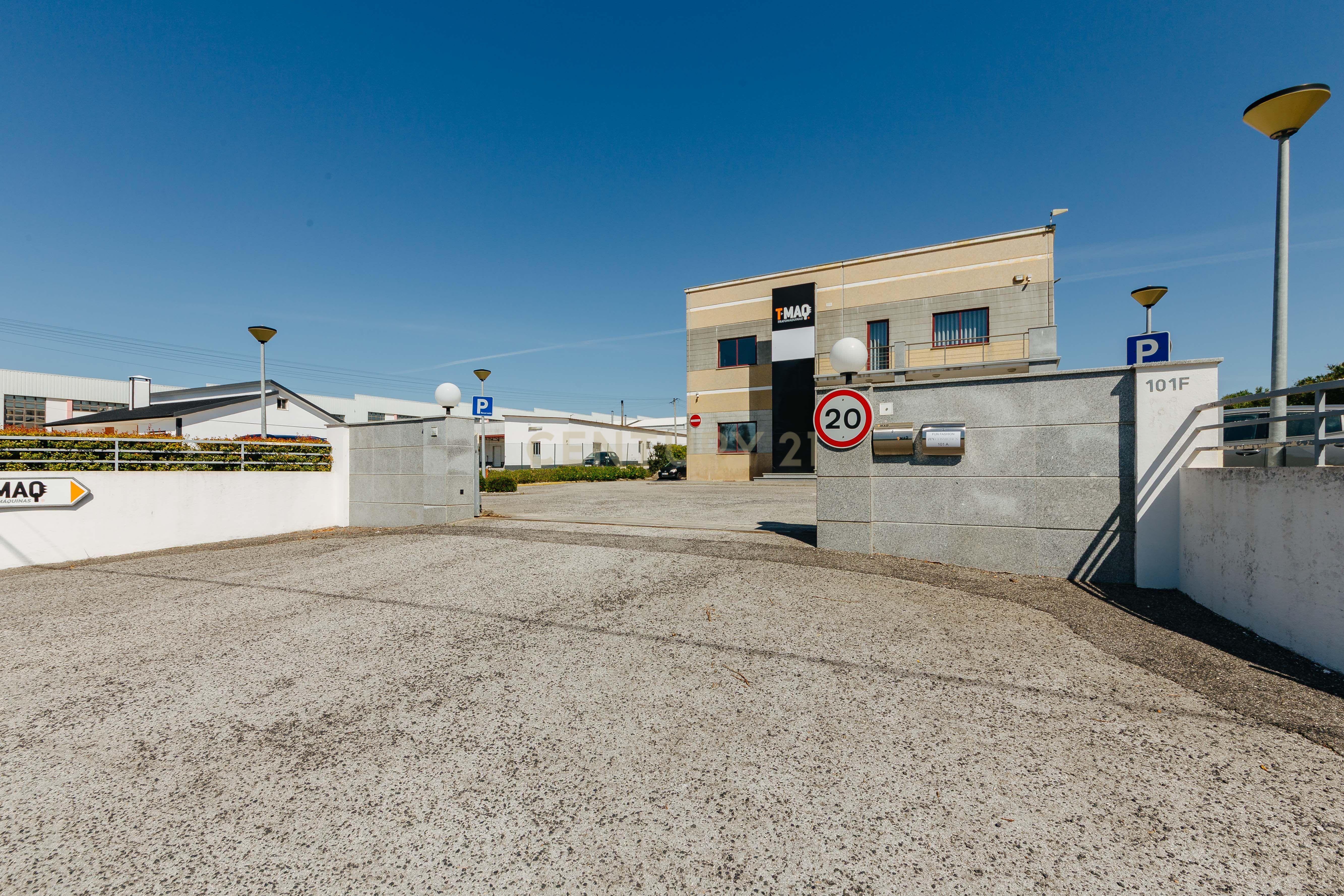 Complexo de 2 Armazéns Modernos em Sintra . Excelente oportunidade de investimento e negocio. - Image 77