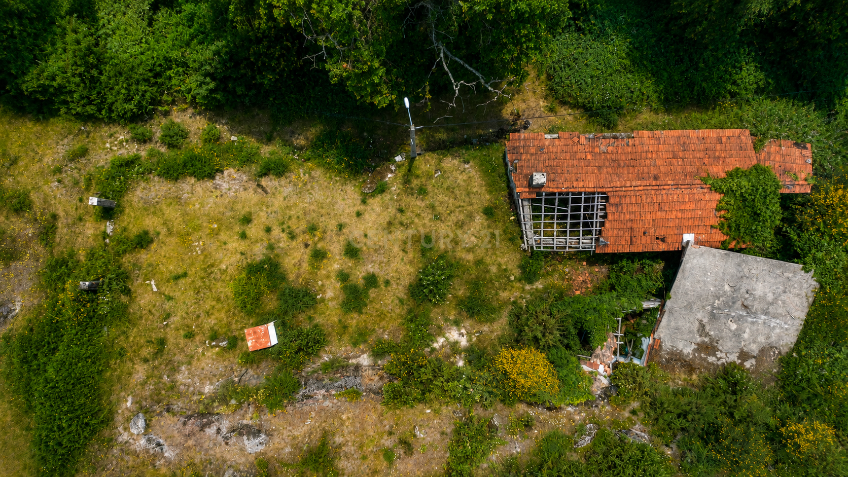Fotografia 5 de **Oportunidade no Gerês: Terreno de 850 m² com Ruína em Valdreu, Vila Verde**