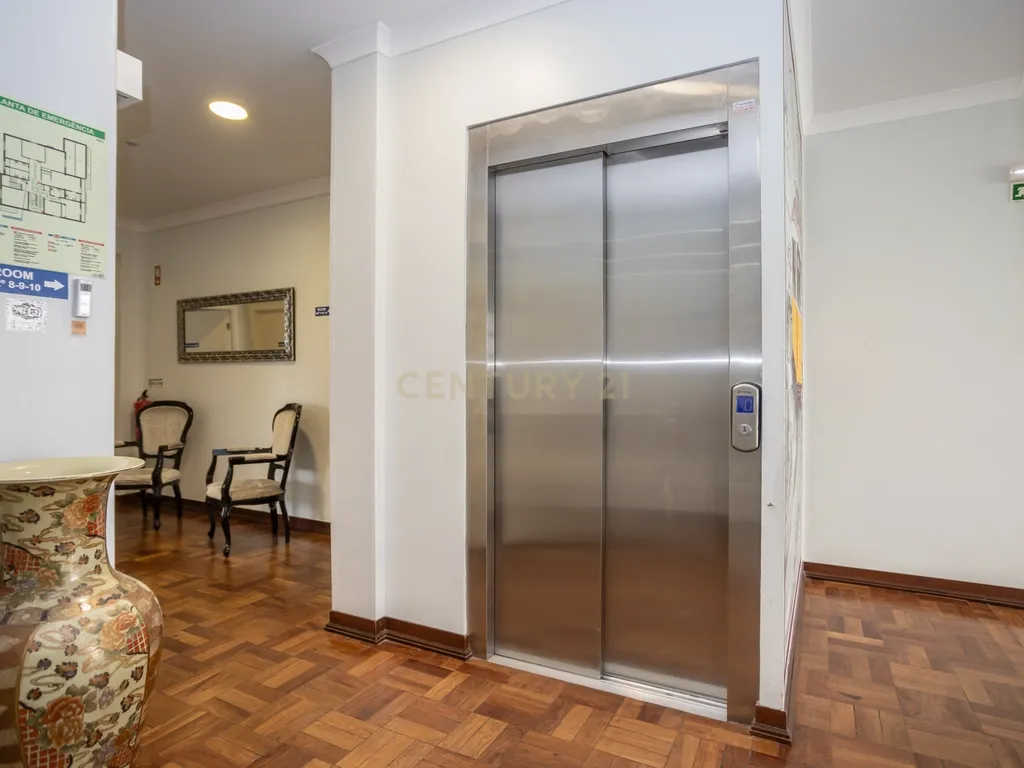 Fantástica Moradia Versátil com Piscina e Jardim, junto a serra da Arrábida – Setúbal - Image 70