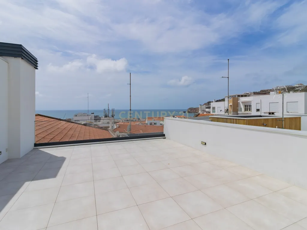 Excelente Penthouse T2 NOVA a 300 metros da praia - Image 27