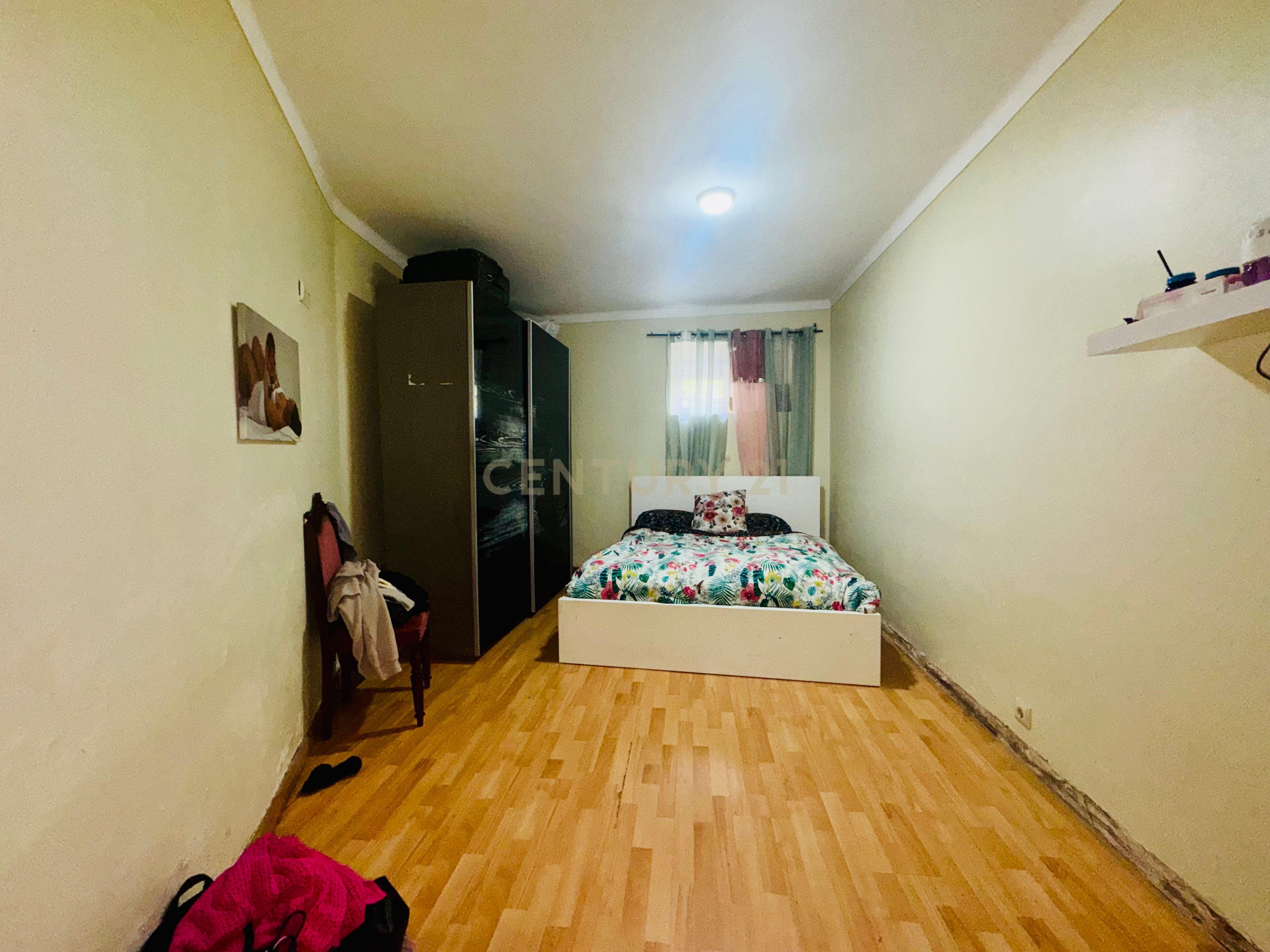 Fotografia 12 de Apartamento T2 em Reboleira, Amadora