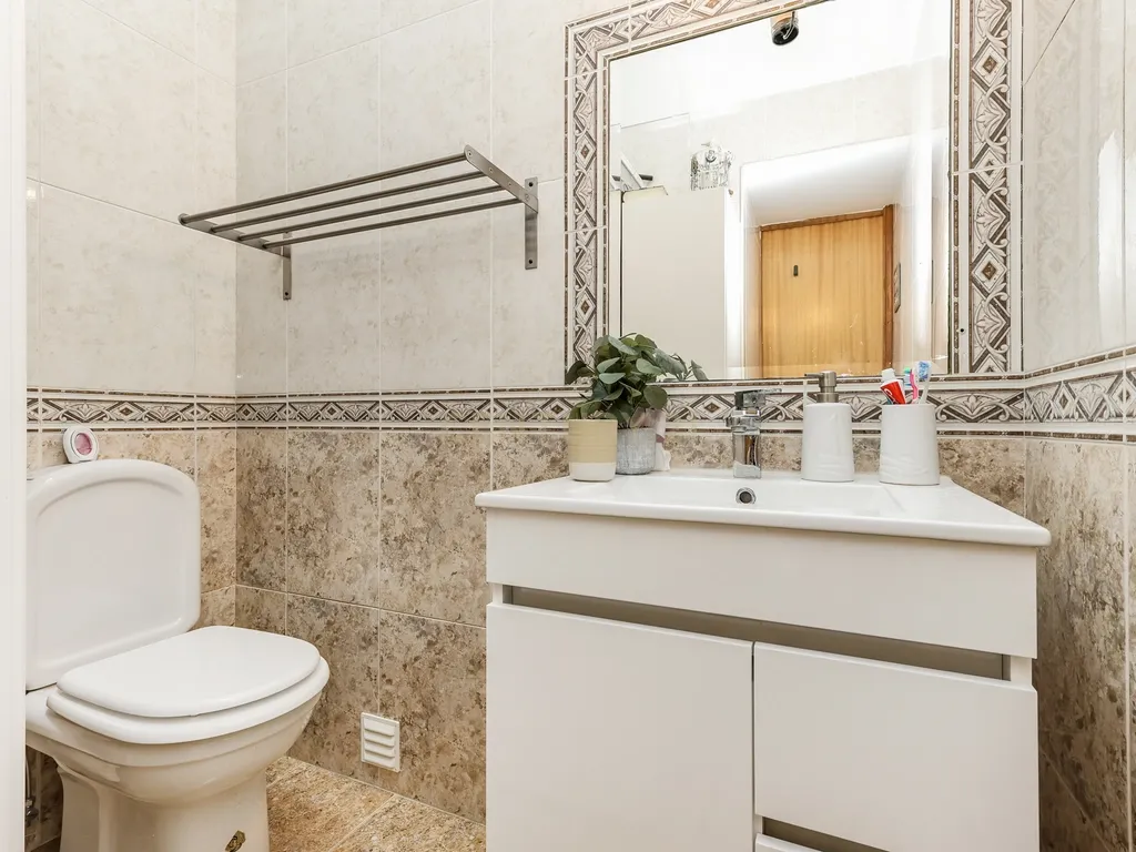 T3 Espaçoso à Venda em São João da Talha – Rua Palmira Bastos - Image 14