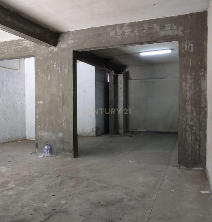 INVESTIMENTO - Venda de armazém arrendado (Lote 354) – Olivais Sul, Lisboa - Image 6