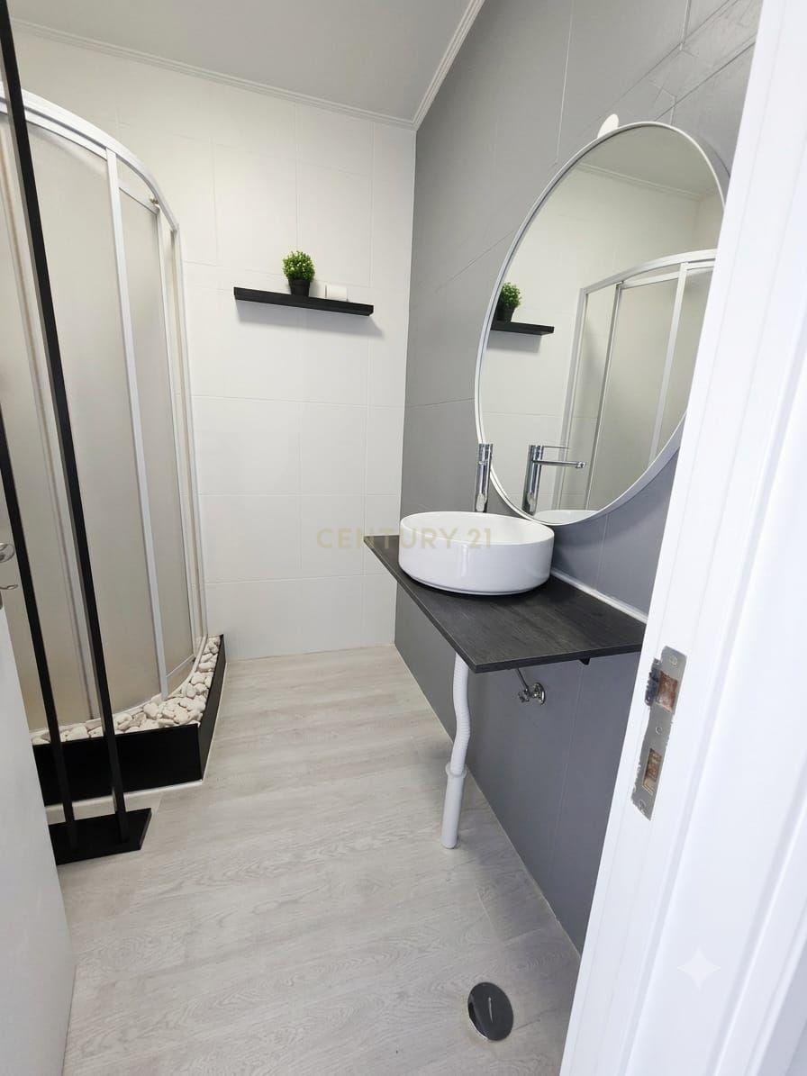 Fotografia 9 de Apartamento T3 com 100 m2 no Monte Estoril para arrendamento