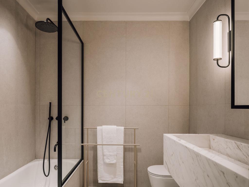 Apartamento T3 no Centro de Cascais com Licença de Alojamento Local - Image 14