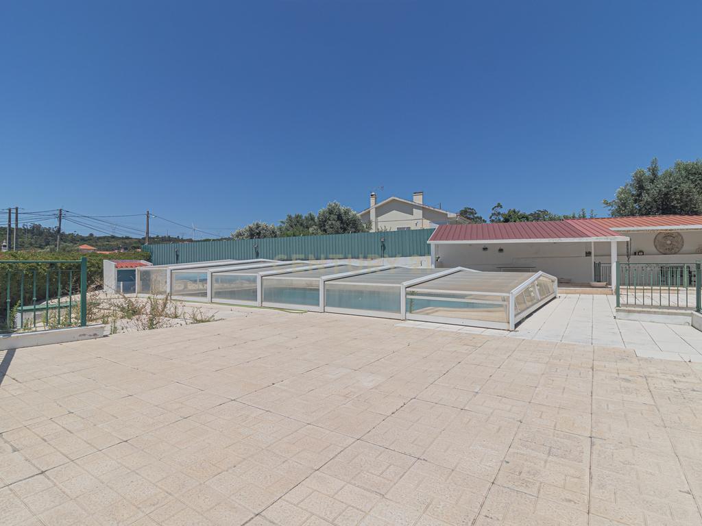 Moradia T4 em Vila Nova - Bucelas - Image 54