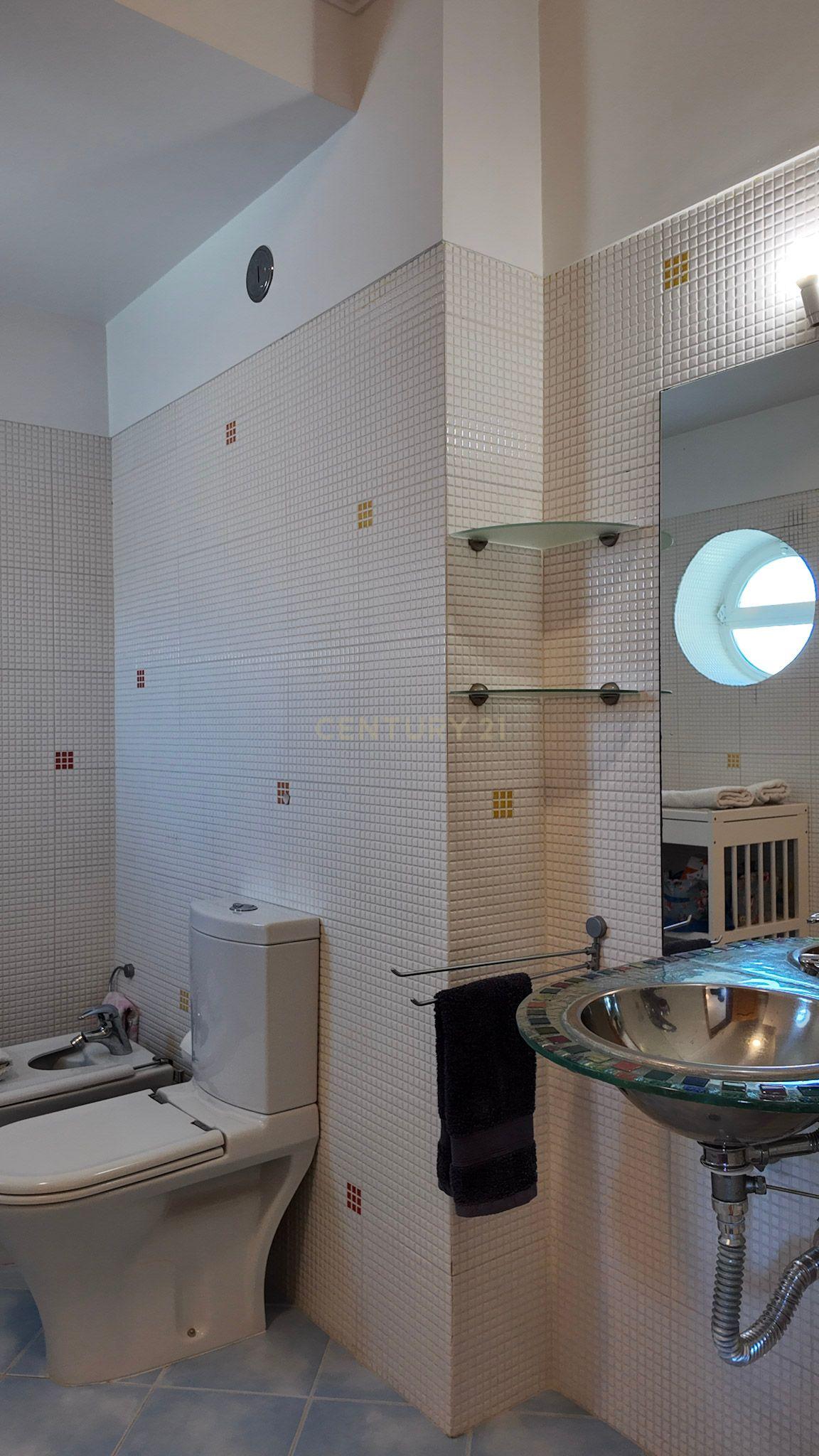 Moradia T4 em Azeitao num condominio privado - Image 46