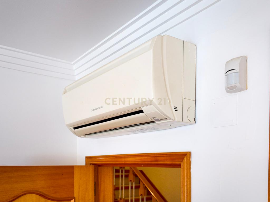 Moradia T4 em Azeitao num condominio privado  - Image 9